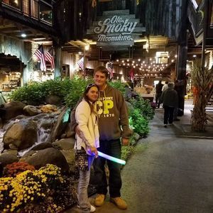 Meet your Posher, Josh